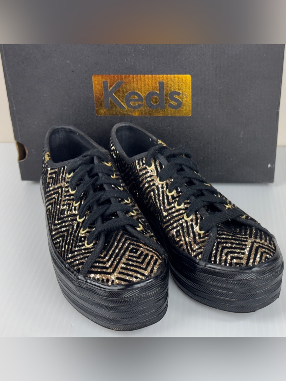 Keds Triple Up Dazzle Platform Sneakers Black Gold Glitter Women's Sz 6M w/BOX